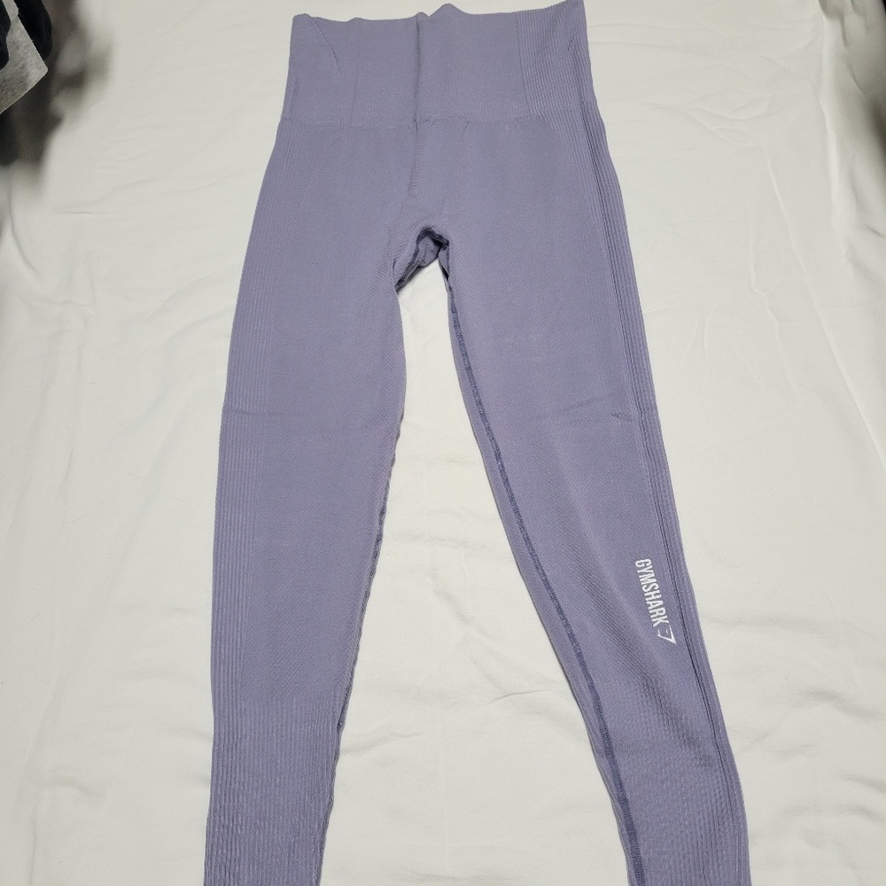 PRE-OWNED GYMSHARK LEGGINGS